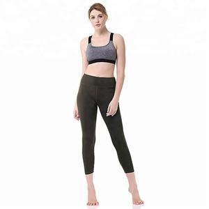 Top Quality Women's Yoga Solid Pattern <b>Knee</b> Length High Waisted Breathable Quick Dry Activewear Leggings Customizable - Product Image 5