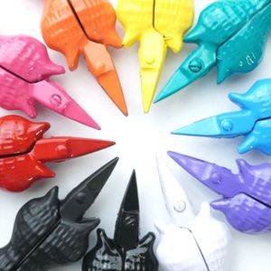 Ciseaux à broder arc-en-ciel Cat Snips de Kelmscott Designs - Product Image 3