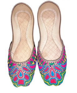 Ladies <b>Khussa</b> New Design <b>Khussa</b> with Own Print for Women New Look Stylish <b>Khussa</b> Made in Pakistan <b>Khussa</b> Shoes Sandals - Product Image 4