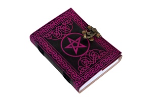 วารสารหนังแท้ทำด้วยมือรูปห้าเหลี่ยม | สมุดโน้ตวิคคาแบบเติมได้แบบวินเทจ | ไดอารี่สมุดคาถาสำหรับเป็นของขวัญ - Product Image 3