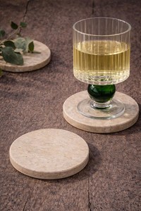Juego de cuatro posavasos de travertino natural, minimalistas, de piedra, para bebidas, decoración moderna para mesa, regalo. - Product Image 3