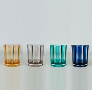 Vaso de Plástico de 15 oz con Diseño a Rayas para Beber en Casa, Restaurante o al Aire Libre - Product Image 3