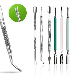 Pousse-cuticules professionnel en acier inoxydable de qualité supérieure, cuillère à cuticules, nettoyeur d'ongles, pousse-cuticules noir et blanc avec logo - Product Image 3