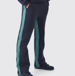 Conjunto de Sudadera con Capucha y Pantalones Deportivos Casuales para Hombre – Chándal Ajustado Estilo Urbano con Franja Lateral en Contraste - Product Image 6