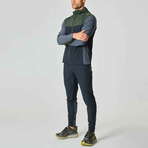 New Custom Windbreaker Set High Quality <b>Wind</b> <b>Breaker</b> Set Two Piece Zipper Track Suit Lightweight Windbreaker Tracksuit Set - Product Image 1