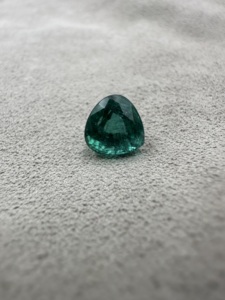 <b>Top</b> Quality Natural Zambian <b>Heart</b> <b>Shape</b> Emerald 2.71 carats Loose Gemstone Green For Jewelry Making - Product Image 1