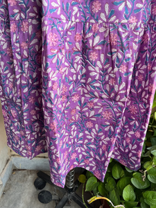 Vestido Indio de Algodón Estampado a Mano, 100% Algodón, Vestido Largo con Cuello Cuadrado y Bordado Floral - Product Image 4