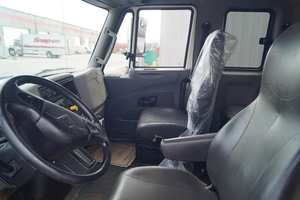 High Power Diesel Semi Truck Tractor Head 6x4 Sleeper Cab for Cargo and Container Transport - Product Image 4