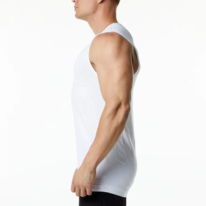 Camisetas sin mangas deportivas para hombre, ajustadas, sin costuras, blancas, elásticas, para entrenamiento. - Product Image 5