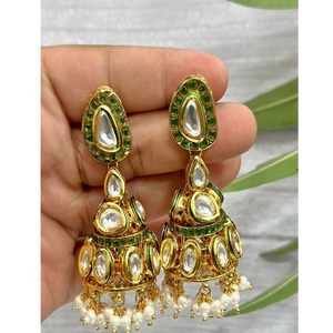 Hermosos Pendientes de Moissanita con Baño de Oro de Primera Calidad para Mujeres y Niñas, Ideales para Vestidos de Noche y Fiestas - Product Image 2