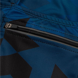 Maillot de cyclisme confortable pour femme, qui évacue l'humidité, offrant une coupe flexible et convient aux longues balades. - Product Image 3