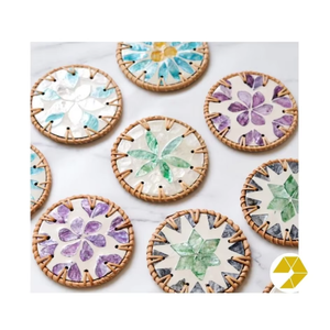 จานหวายธรรมชาติสานด้วยมือ งานฝีมือสำหรับตกแต่งโต๊ะอาหาร ใช้ได้ทั้งในบ้านและงานอีเว้นท์ จากเวียดนาม - Product Image 1