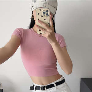 Nouveau design de crop tops pour femmes, col rond, coupe ajustée, couleurs unies, haute qualité, sexy, style t-shirt court - Product Image 6