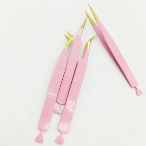 Pinzas con Logotipo Personalizado, Punta de Fibra para Volumen, Pinzas de Aislamiento de Acero Inoxidable Alemán, Pinzas para Extensión de Pestañas en Negro Mate - Product Image 2