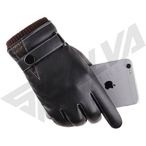 Wholesale Men Black Touchscreen Black Fashion <b>Button</b> Fleece-Warm Driving Goatskin-Pu Leather Gloves From Pakistan - Product Image 6