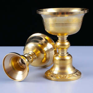 Copa de Vino de Latón Vintage Hecha a Mano, Cáliz de Metal Dorado Antiguo, Copa de Latón Grabada Tradicional India para el Hogar de Lujo - Product Image 2