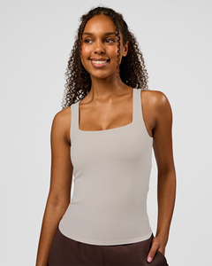 Top Deportivo Corto de Yoga con Logotipo Personalizado, Cuello Cuadrado, para Mujer - Product Image 3