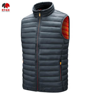 Gilets matelassés Ryan Pro Gear pour hommes, design personnalisé, rembourrage en polyester, tissu confortable avec logo personnalisé - Product Image 4