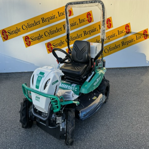 Débroussailleuse à fléaux OREC puissante avec moteur à essence 2 temps pour la coupe de broussailles sur terrain accidenté, conception robuste - Product Image 2