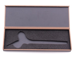 Tijeras Profesionales de Peluquería con Marca Personalizada, con Hojas Rectas de Acero Inoxidable en un Estuche Elegante - Product Image 5