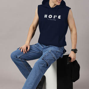 เสื้อกล้ามฮู้ดดี้ผู้ชาย ผ้าเนื้อนุ่ม ยืดหยุ่นได้ เหมาะสำหรับออกกำลังกาย ฟิตเนส เทรนนิ่ง เพาะกาย - Product Image 4