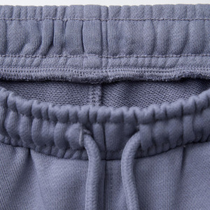 Ensemble sweat-shirt et short unisexe gris 2 pièces, col rond, manches courtes, couleur unie, tenue décontractée d'été - Product Image 4