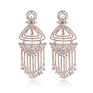 Boucles d'oreilles pendantes vintage en or rose et cristal, avec pierres CZ délicates, pour mariée, bijoux de fête, cadeau, laiton plaqué or - Product Image 3