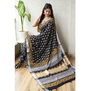 Saris 100% vibrants en lin imprimé avec chemisier en lin, mélange parfait de style et de tradition, disponibles en grande quantité - Product Image 4