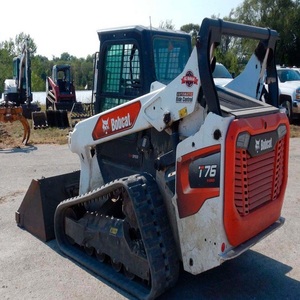 Chargeuse compacte Bobcat T76 robuste offrant une puissance hydraulique élevée, des commandes fluides et un excellent état de fonctionnement - Product Image 1