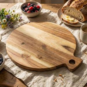 Juego de 3 tablas de cortar de madera de acacia con soporte, bandeja de charcutería de bambú con logotipo grabado personalizado, tabla de cortar carne y queso - Product Image 2