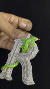Iced Out Letter R Gecko Pendant Hip Hop Necklace Charm Micro Pave Cubic Zirconia Bling Jewelry Statement Gift - Product Image 6