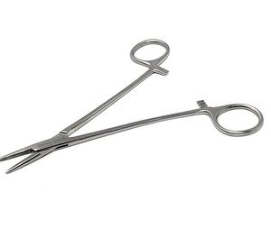 Portaagujas Profesional TC Ryder, Pinzas Portaagujas de Acero Inoxidable, Instrumentos Quirúrgicos - Product Image 1