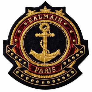 Badge en feutre non tissé brodé à la main avec fil de bullion, écologique, taille et forme personnalisables, style luxe, motif ancre, couronne, blason - Product Image 5