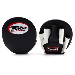 Wholesales Custom Made High Quality Twins Muay Thai MMA <b>Focus</b> Mitts Kickboxing Punching Training Protection Curved <b>Focus</b> <b>Pad</b> - Product Image 4