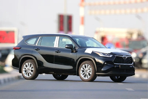 Nuevo Toyota Highlander Limited SUV 2025, 299Hp, 5 Plazas, 4 Cilindros, Transmisión Automática, 2999cc, Híbrido, Especificaciones GCC, Volante a la Izquierda - Product Image 2