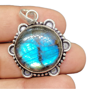 Colgante de Latón con Labradorita Natural Más Vendido, Joyería de Piedras Preciosas Hecha a Mano - Product Image 1