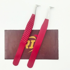 Pinzas Profesionales de Acero Inoxidable Color Rojo para Pestañas de Mega Volumen, Pinzas de Precisión con Ángulo de 90 Grados - Product Image 5