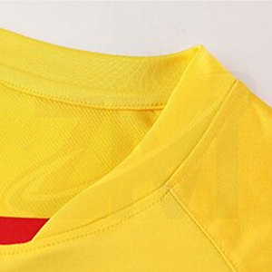 Uniforme de Fútbol Transpirable de Último Diseño y Nuevo Estilo, Uniforme de Fútbol de Color Sólido de Primera Calidad para Venta en Línea - Product Image 3