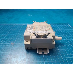 Ensemble de distributeurs électromagnétiques SMC SZ3A60K-5LOZ-C4-X31+SZ3A60K-5LOZ-C4-X31+SZ3160K-5LOZ-C4-X31+SZ3A60K-5NLOZ-C4-X31 - Product Image 2