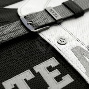 Uniforme de Béisbol para Hombre, Tela de Primera Calidad, Diseño Elegante, Ropa Deportiva de Larga Duración para Juego Competitivo y Casual - Product Image 6