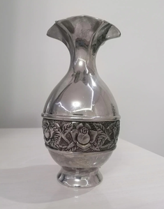 Decorative <b>Aluminum</b> <b>Table</b> Vase Vintage Style Eco-Friendly Metal Flower Pot for Garden Use Made in India Hot Sale - Product Image 1