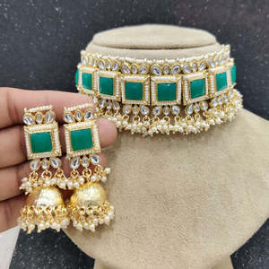 SFNeck07 Ensemble de bijoux de mode vert Collier plaqué or finition mate - Product Image 1