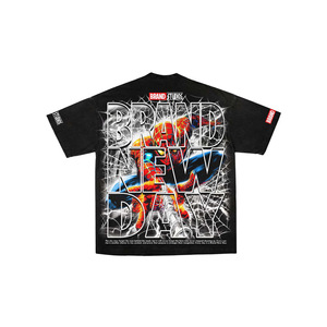 เสื้อยืดผู้ชายลายสไปเดอร์แมน แขนสั้น ทรงปกติ สตรีทแวร์ ผ้าเจอร์ซีย์คอตตอน คอกลม พิมพ์ลาย - Product Image 1