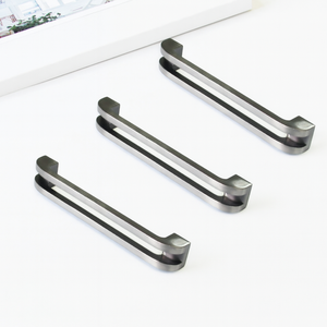 Precio al por mayor Tirador moderno curvo de aleación de zinc para muebles, herrajes para cajones de cocina, baño y comedor - Product Image 2