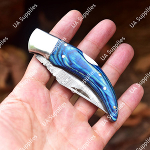 Couteau pliant OEM de haute qualité en acier Damas forgé à la main, parmi les 10 meilleurs, ultra-affûté, gravé, DIY, OBM, tactique, en bois de Pakka, usage polyvalent - Product Image 6