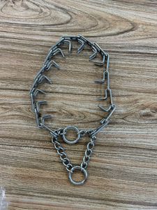 Collar de sujeción de acero inoxidable para BDSM - Product Image 1