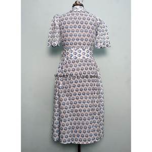 Vestido midi floral de algodón 100% ecológico para mujer, estilo Kangura, cuello en V, manga corta, decoración con botones, lavable. - Product Image 6