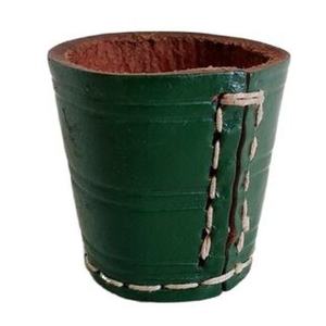 Prêt à expédier : Shaker personnalisé en cuir véritable pour le jeu de dés – Magnifique gobelet à dés en cuir livré avec 5 ou 6 dés - Product Image 1