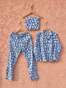 Magnifique ensemble de pyjama d'été bleu floral écologique et doux pour femme, chemise de nuit blanche imprimée avec boutons classiques, coupe décontractée - Product Image 5