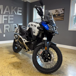 Motos d'aventure BMW R 1300 GS 1300cc 2026 de haute performance à vendre - Product Image 1